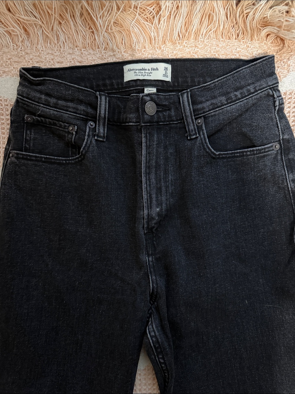 Abercrombie & Fitch Women's Straight Leg Black Jeans